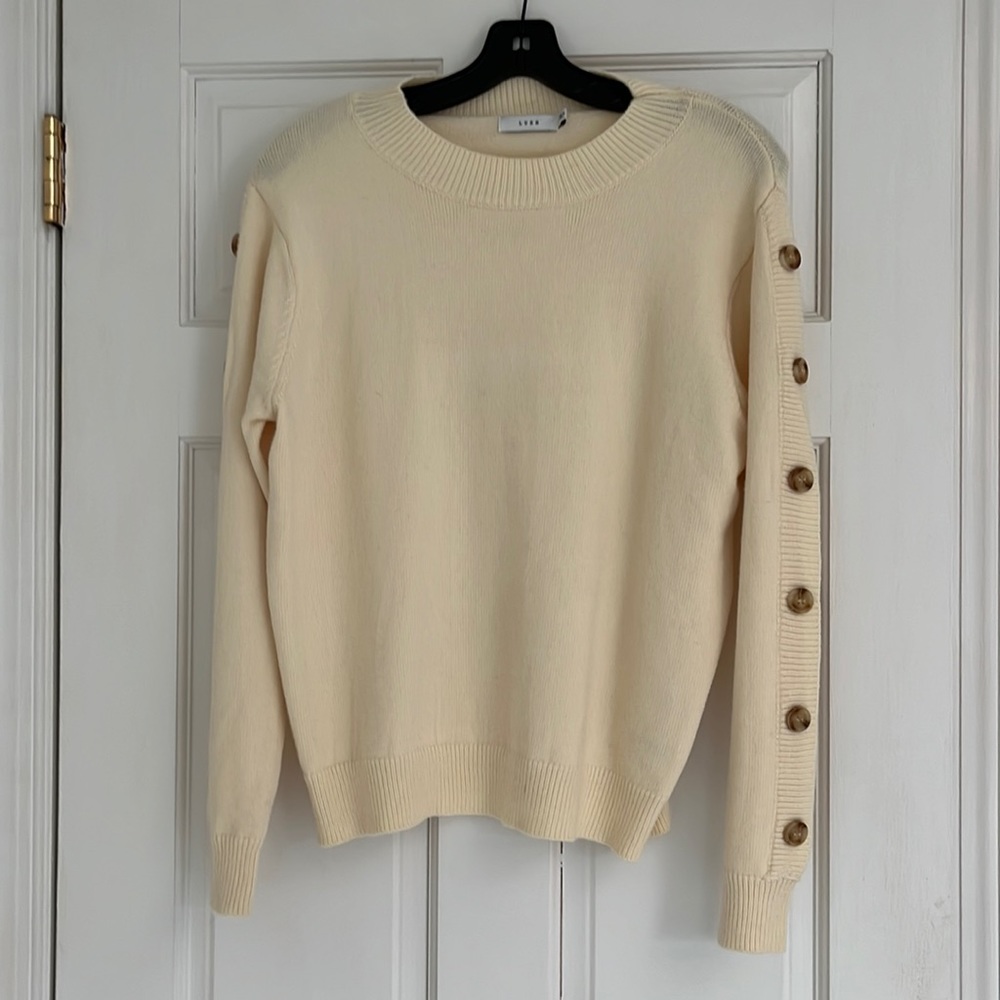 NWOT cream Lush sweater